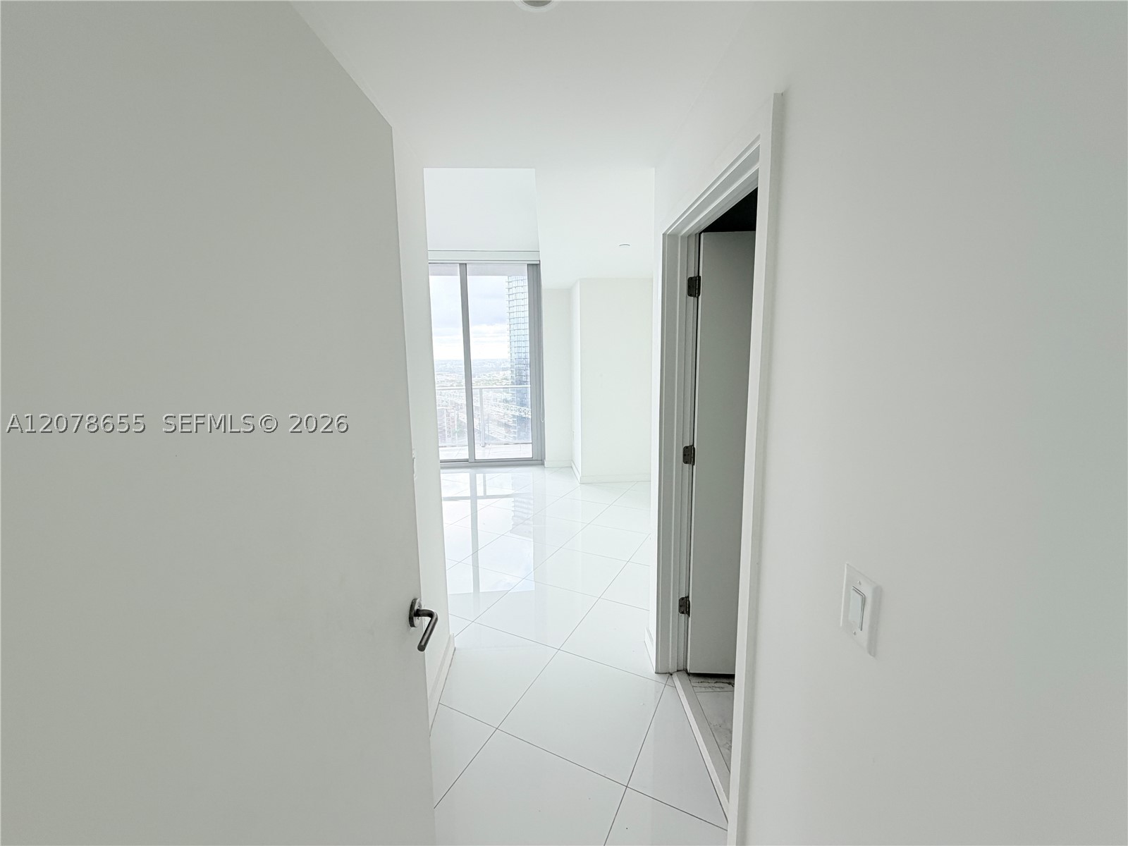 851 Ne 1st Ave 3202 Property Photo 10