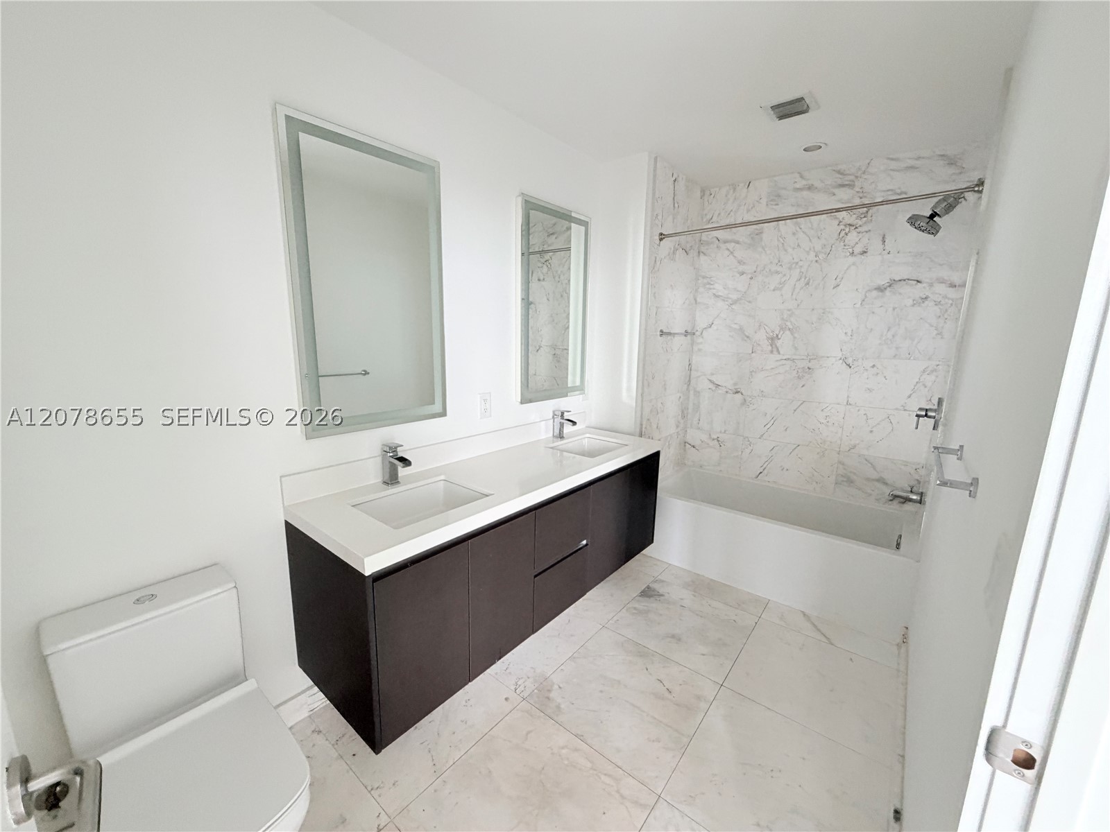 851 Ne 1st Ave 3202 Property Photo 13