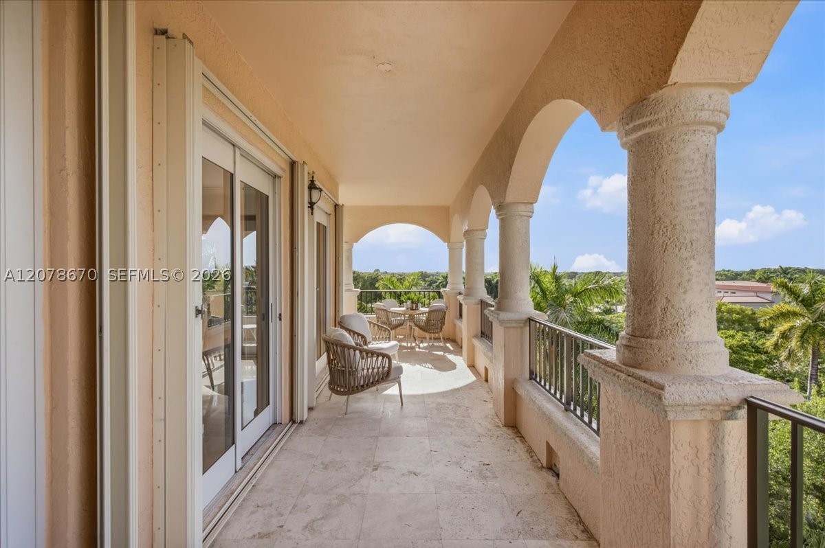 13633 Deering Bay Dr 256 Property Photo 22