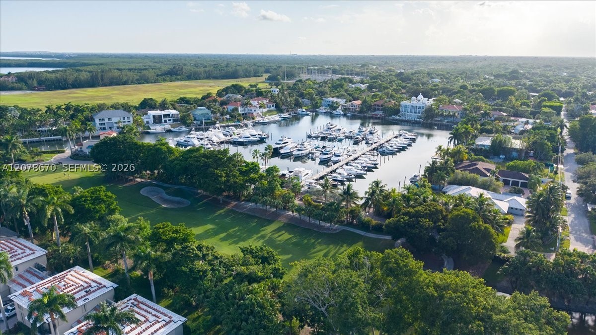 13633 Deering Bay Dr 256 Property Photo 45