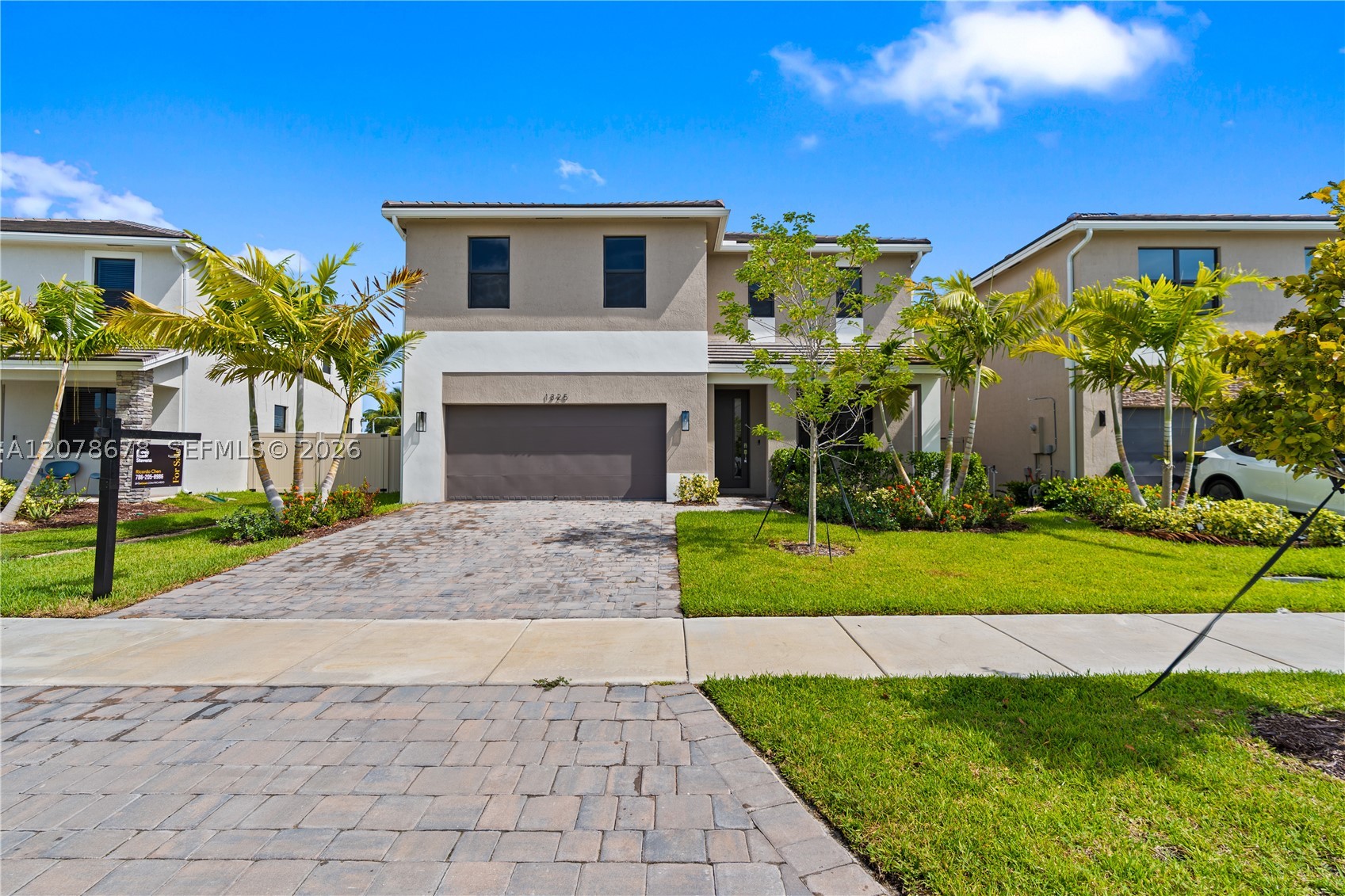 1325 Ne 2nd Ct Property Photo 2