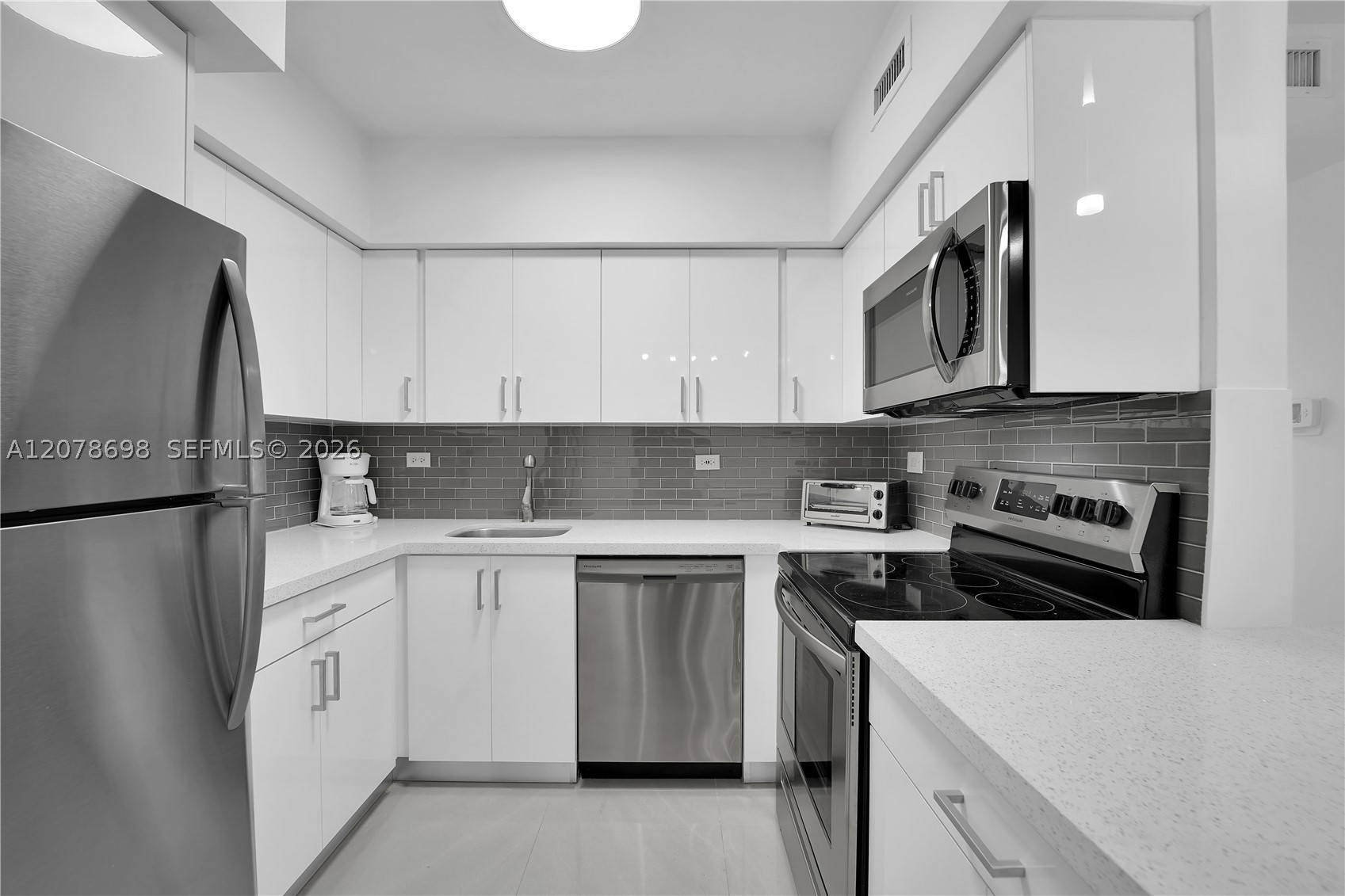 1500 Bay Rd 266s Property Photo 8