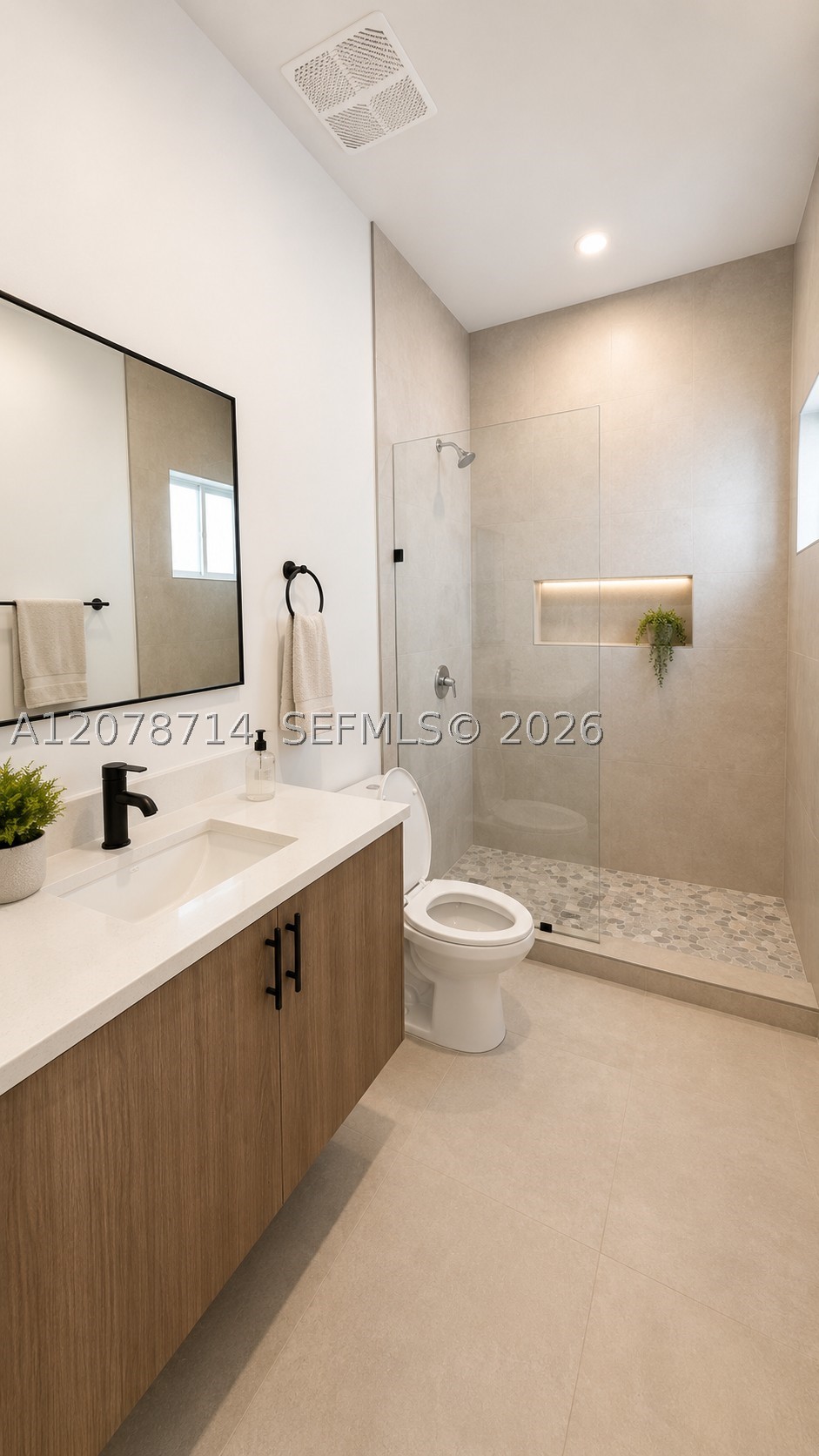 2788 Nw 9th Pl Property Photo 5