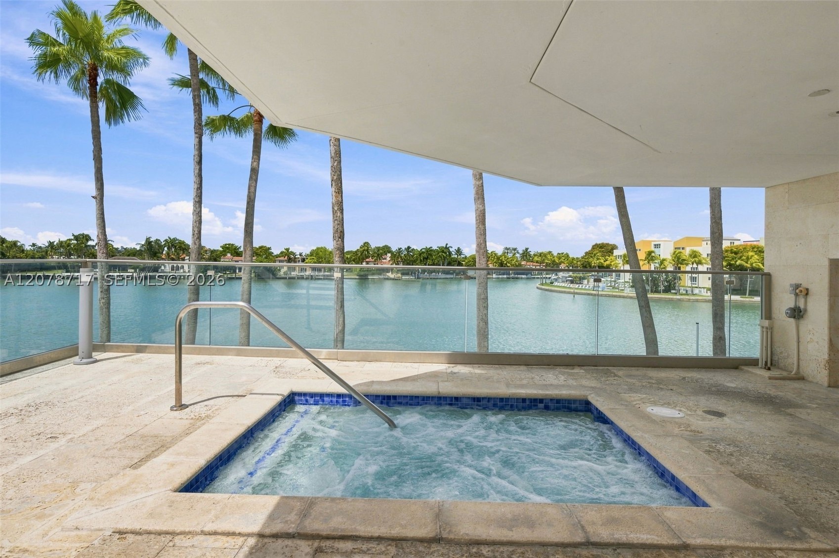 5900 Collins Ave 1006 Property Photo 25