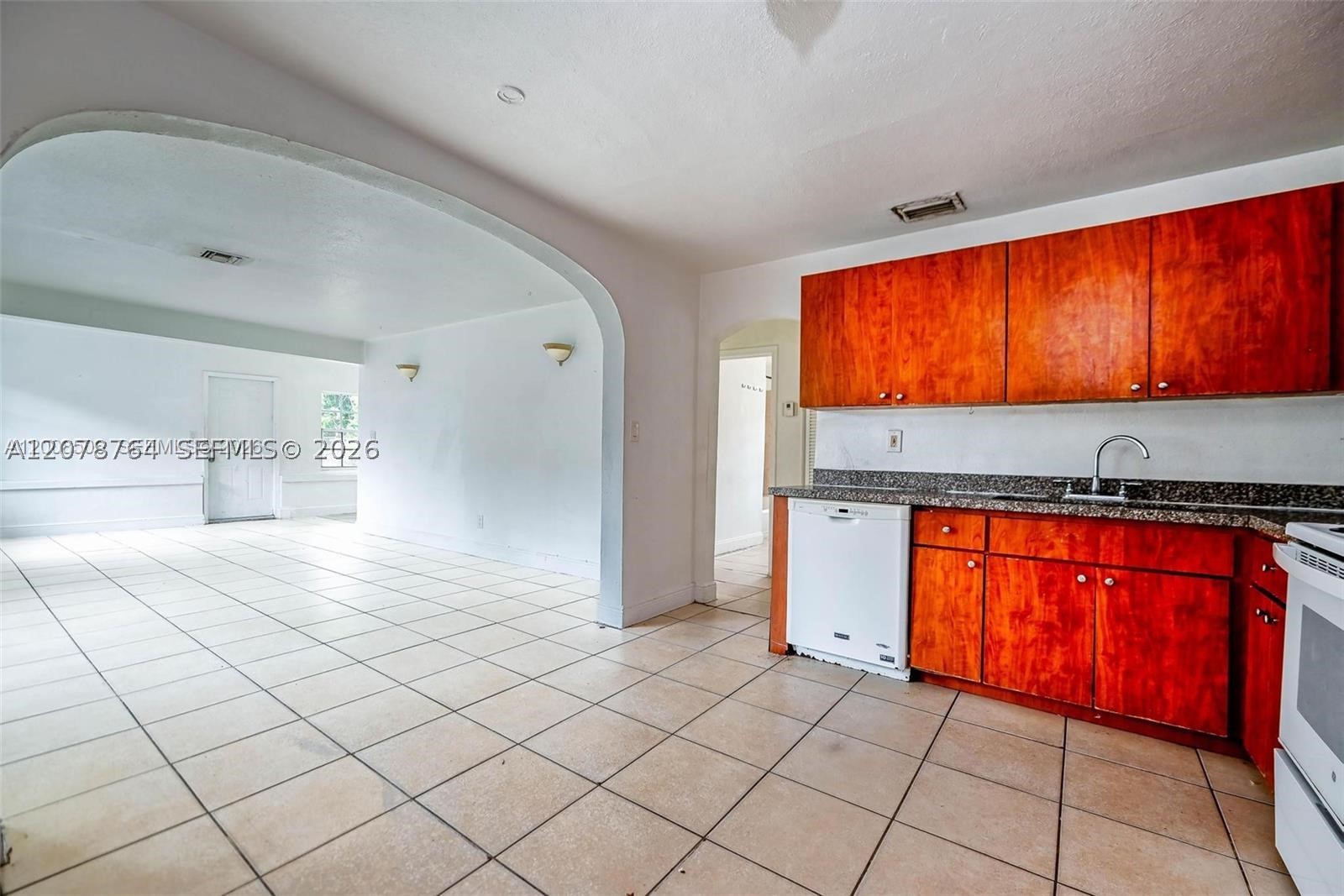 2800 Sw 16th Ter Property Photo 2