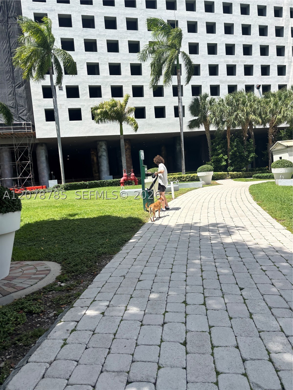 475 Brickell Ave 1410 Property Photo 9