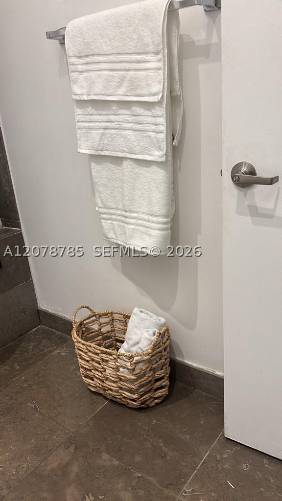 475 Brickell Ave 1410 Property Photo 16