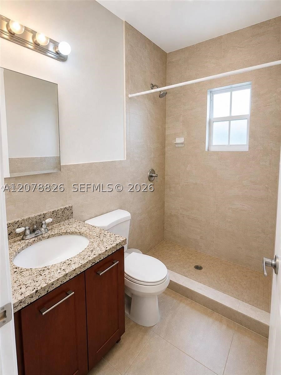 4038 Sw 9th Ter 4038 Property Photo 6