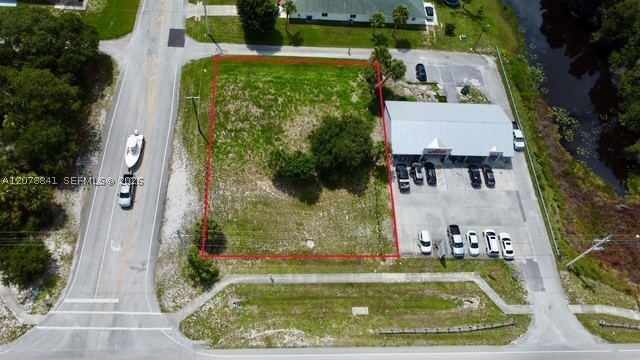 691 Sebastian Blvd Property Photo 1
