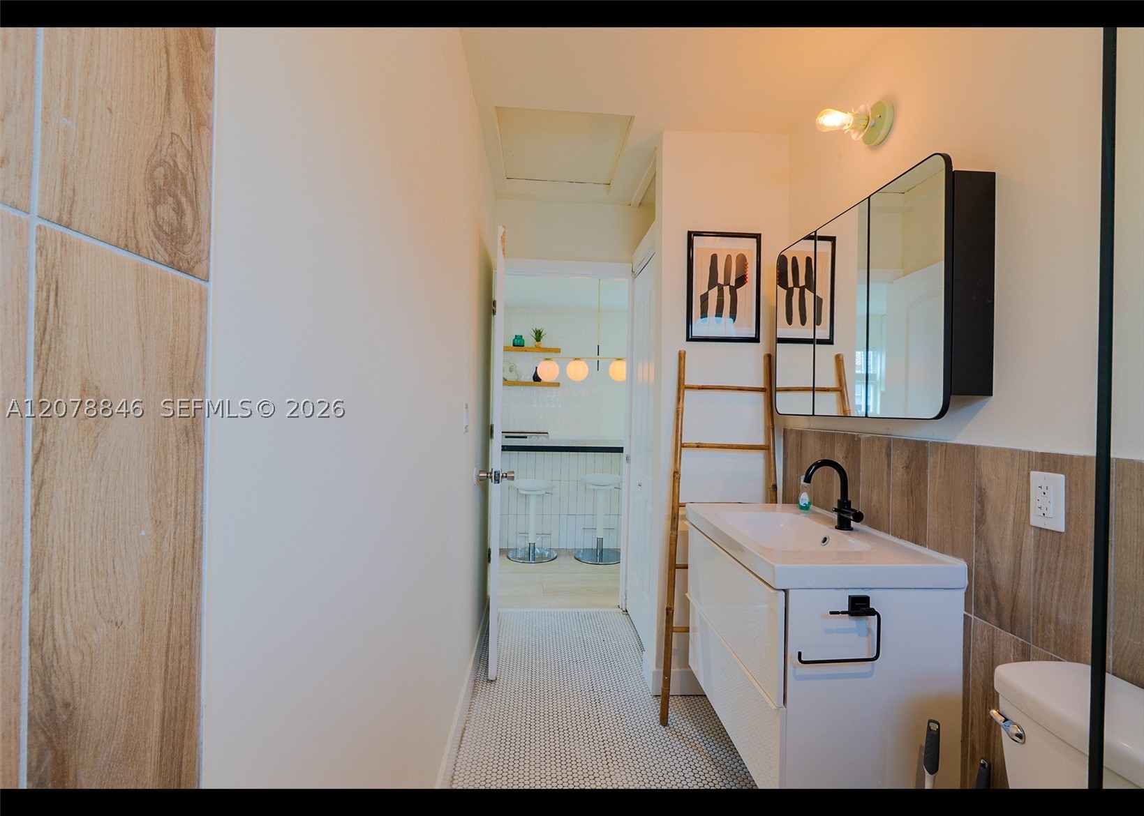 1332 Ne 5th Ave 1 Property Photo 25
