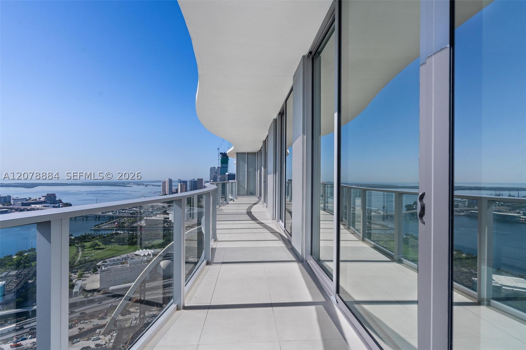 1400 Biscayne Blvd 4504 Property Photo 3
