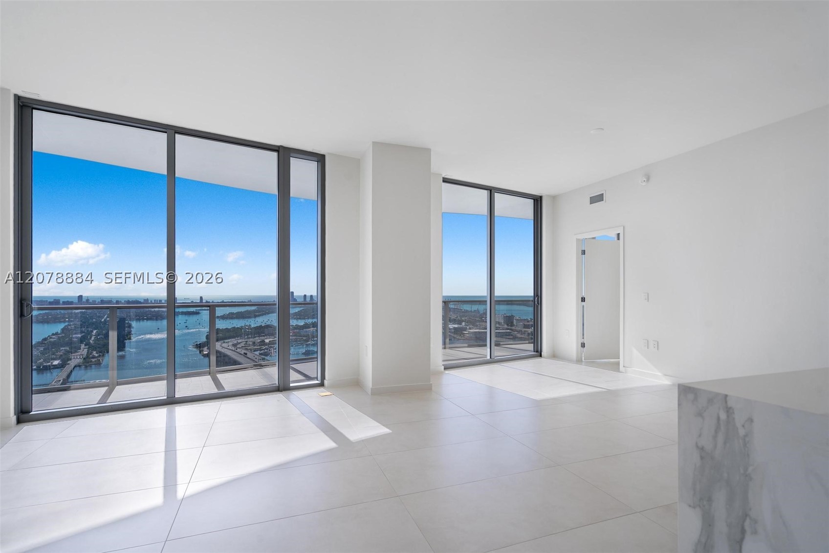 1400 Biscayne Blvd 4504 Property Photo 4