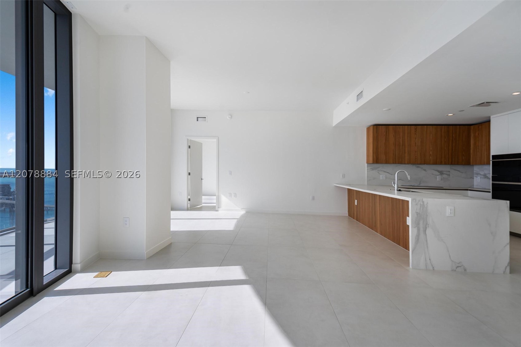 1400 Biscayne Blvd 4504 Property Photo 6