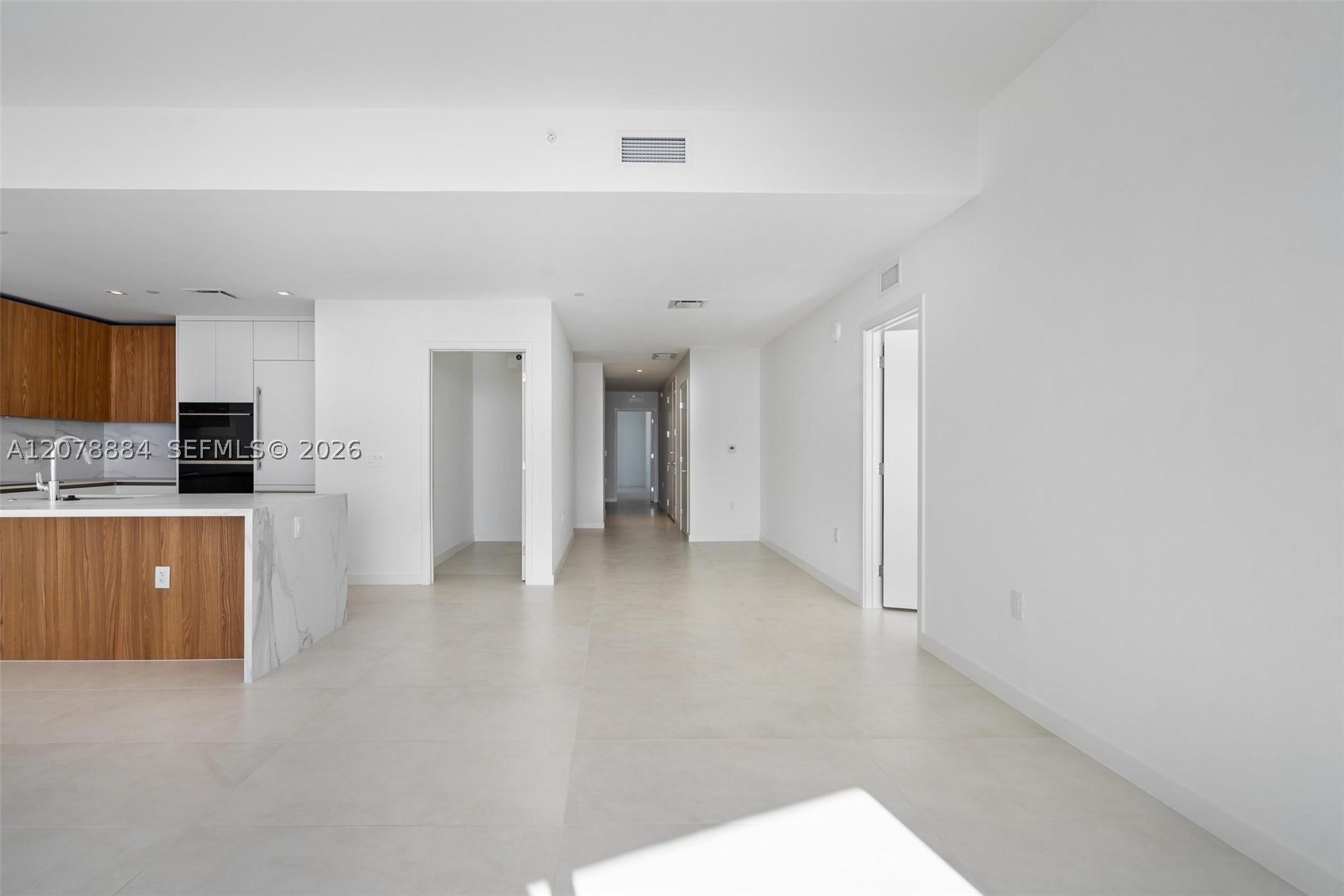 1400 Biscayne Blvd 4504 Property Photo 11