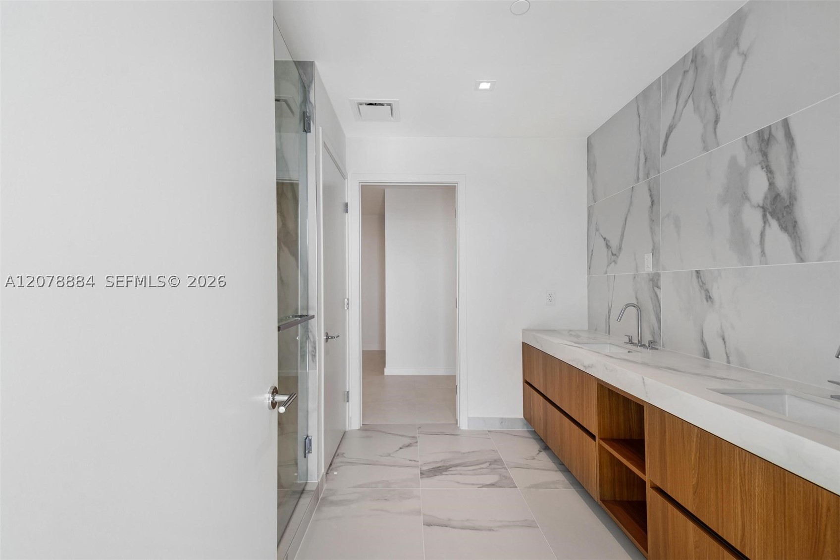 1400 Biscayne Blvd 4504 Property Photo 16