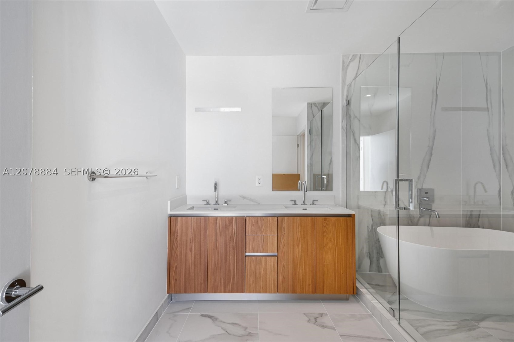 1400 Biscayne Blvd 4504 Property Photo 23