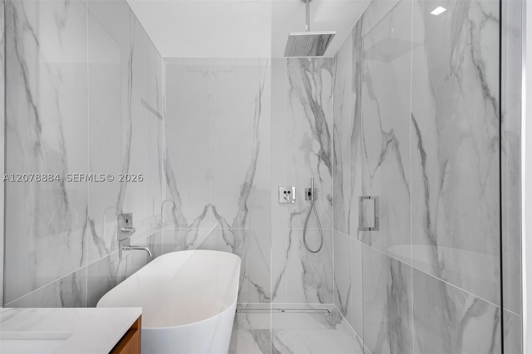 1400 Biscayne Blvd 4504 Property Photo 24