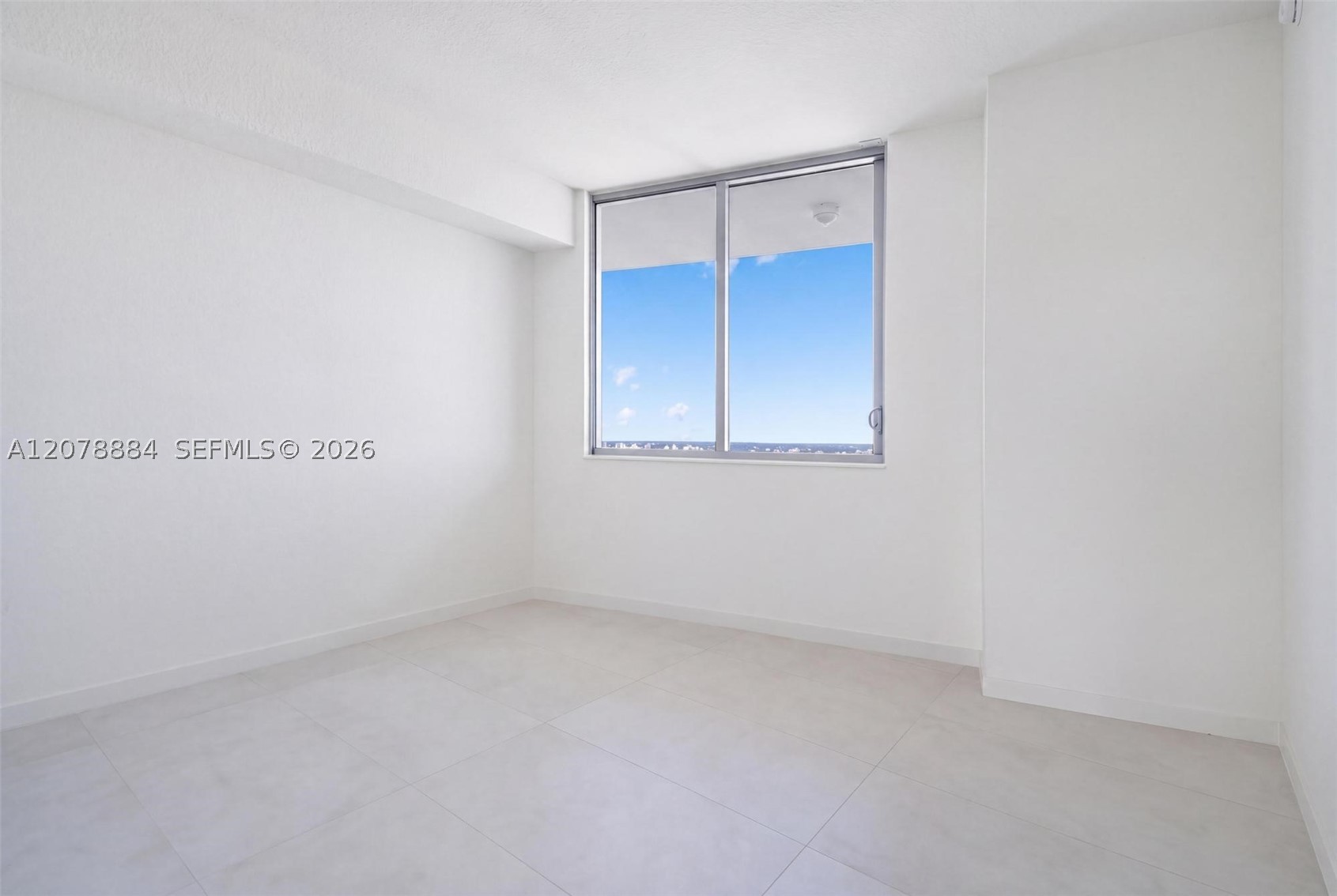 1400 Biscayne Blvd 4504 Property Photo 26