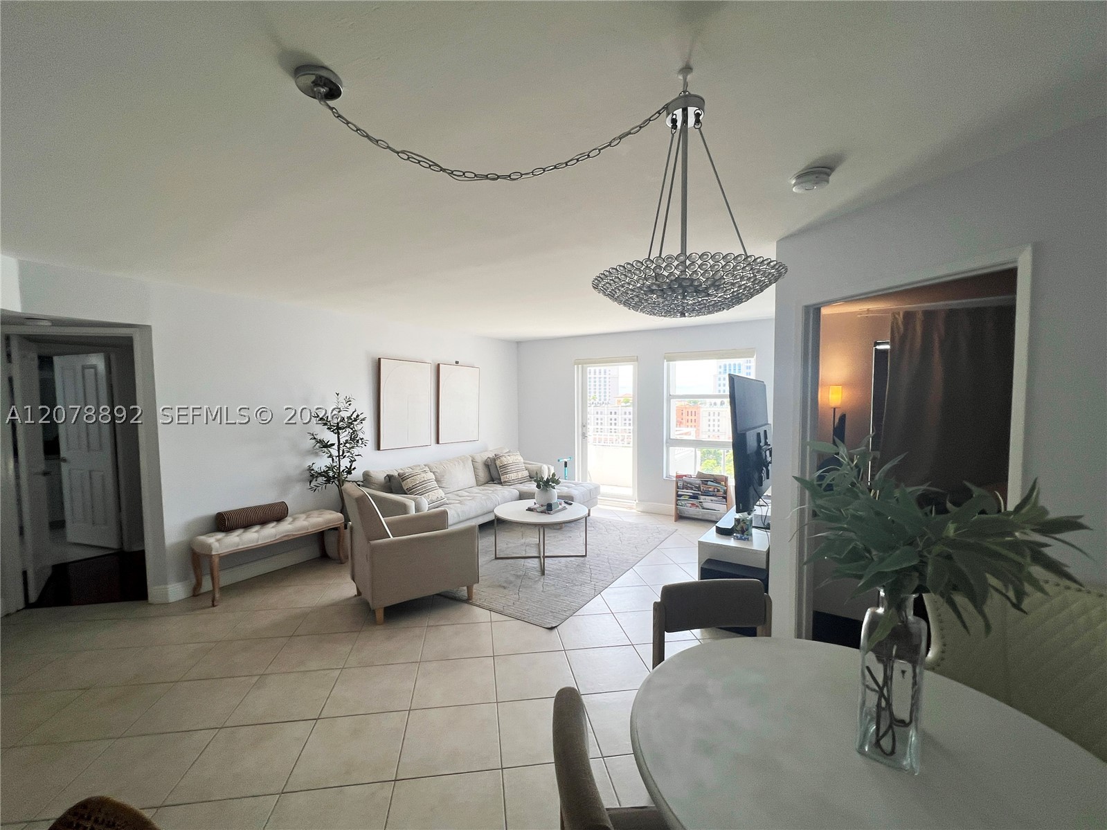 2351 Douglas Rd 1304 Property Photo 4
