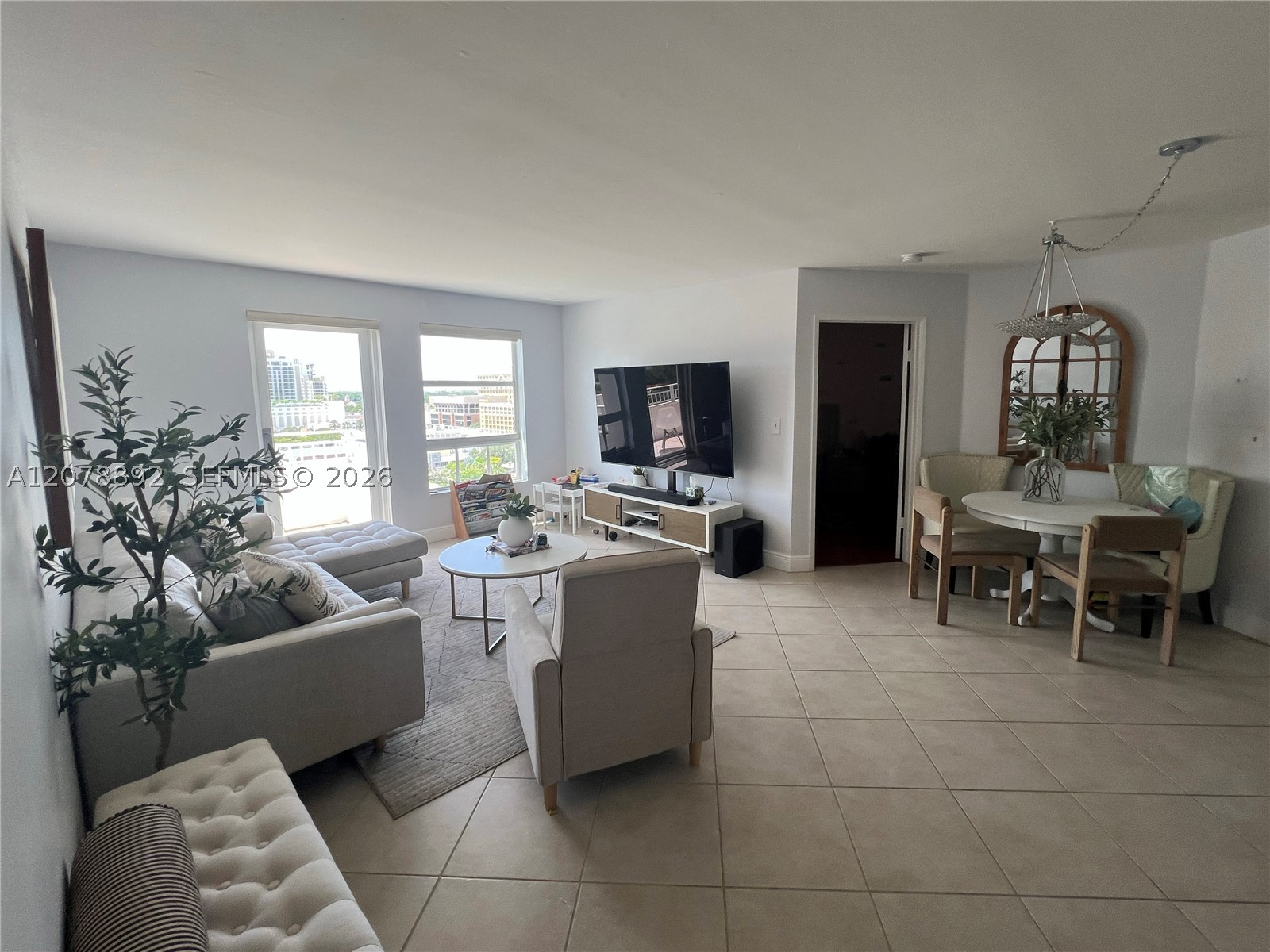 2351 Douglas Rd 1304 Property Photo 5