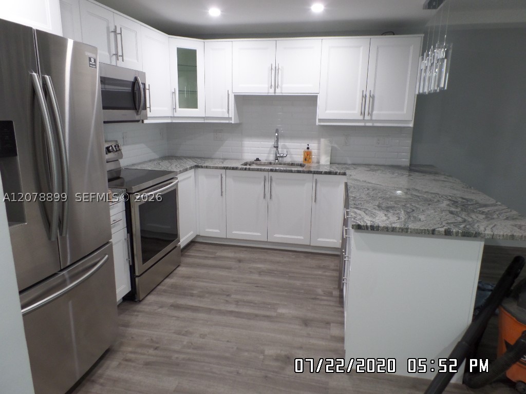 1600 S Ocean Dr 18D Property Photo 1