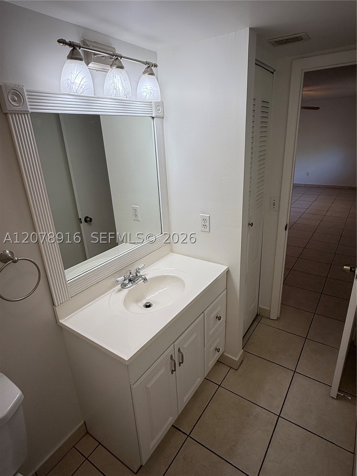 8401 Sw 107th Ave 324e Property Photo 16