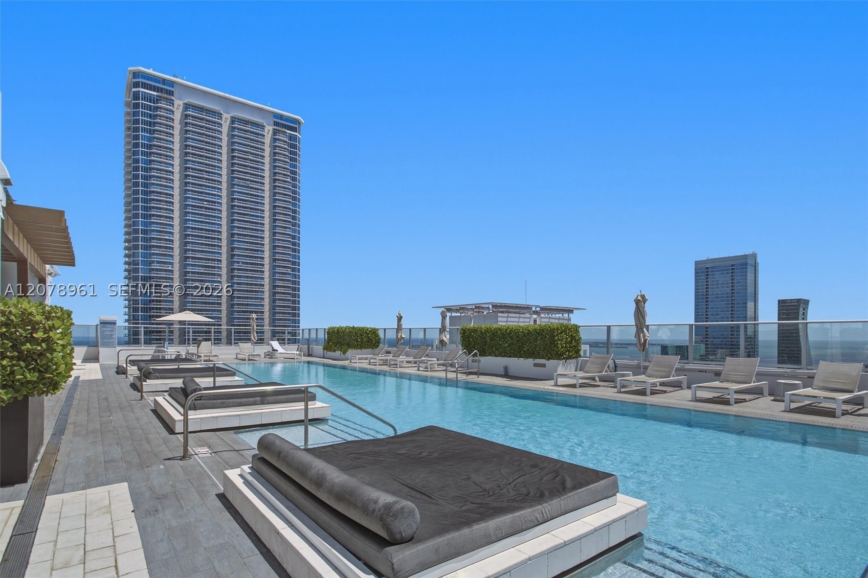 1010 Brickell Ave 2102 Property Photo 1