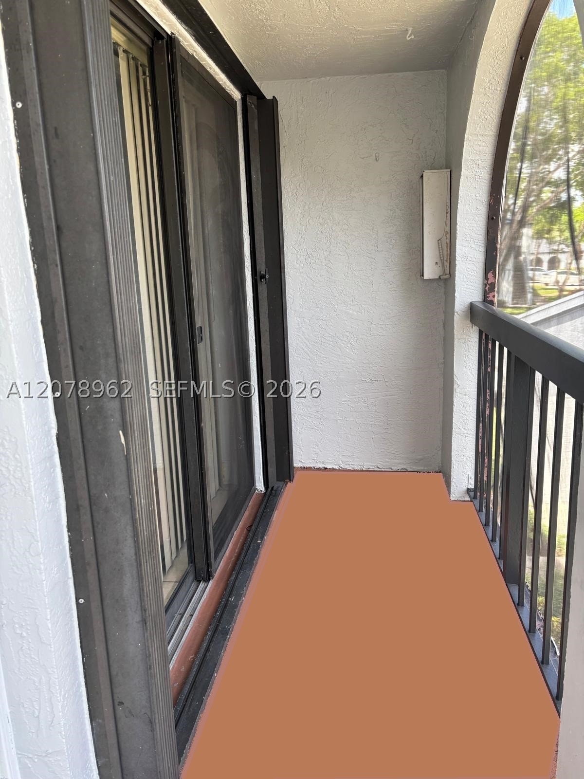 18290 Mediterranean Blvd 7-5 Property Photo 2