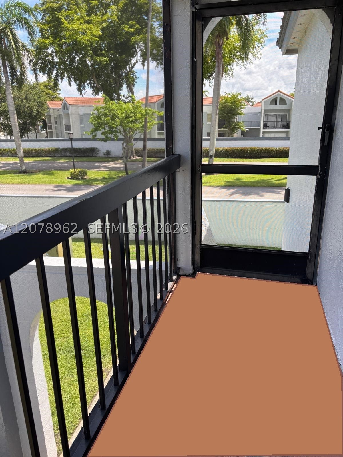 18290 Mediterranean Blvd 7-5 Property Photo 3