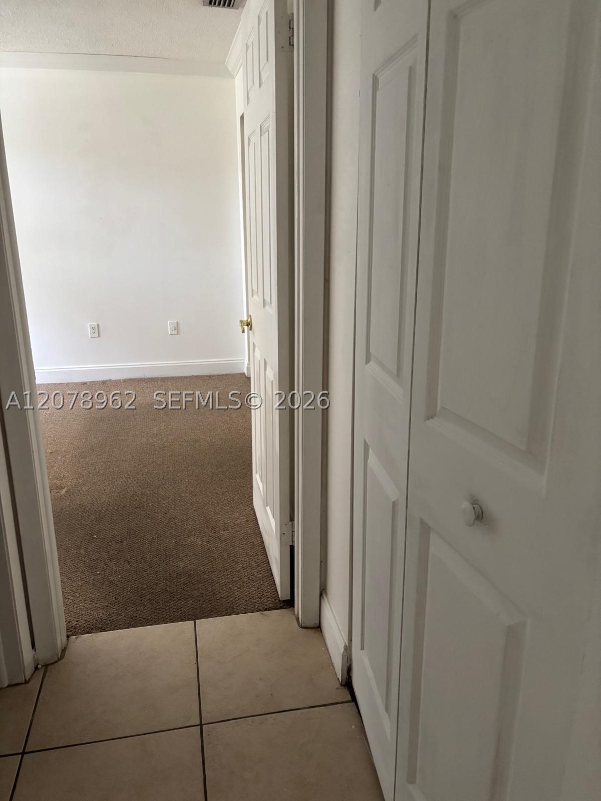 18290 Mediterranean Blvd 7-5 Property Photo 10