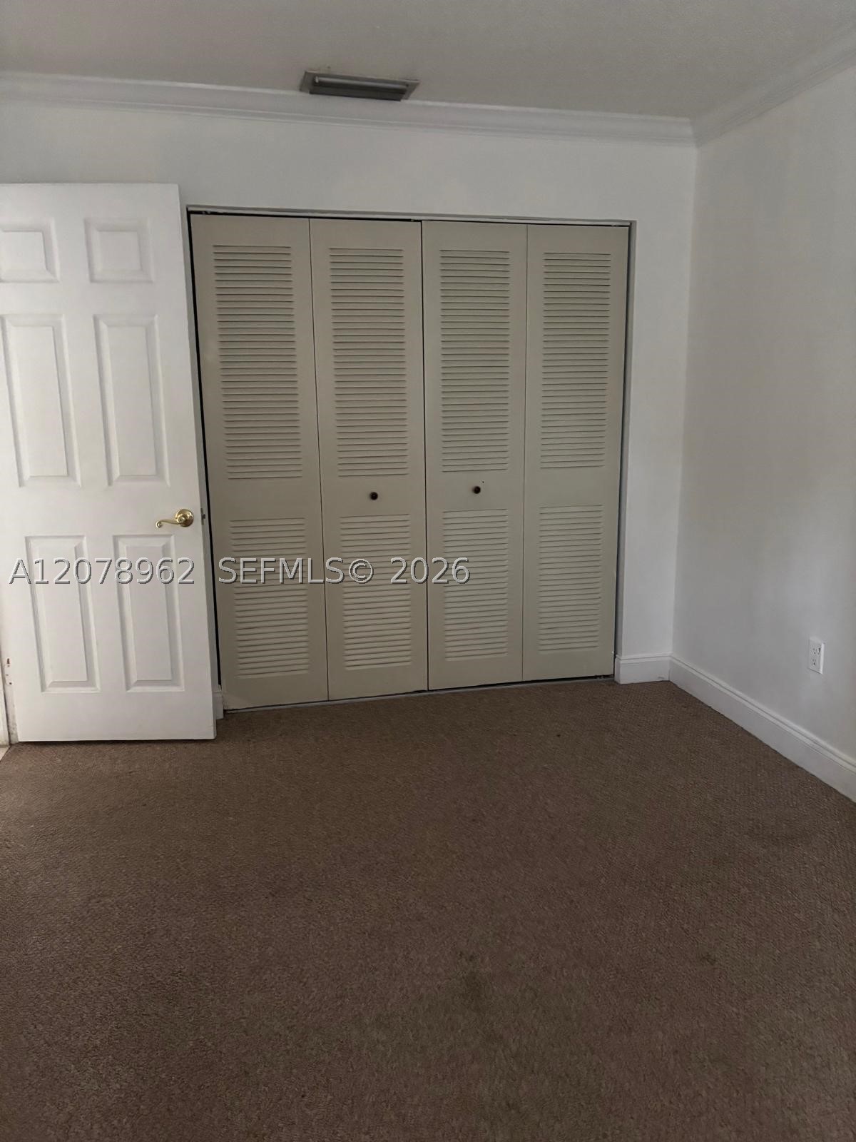18290 Mediterranean Blvd 7-5 Property Photo 11