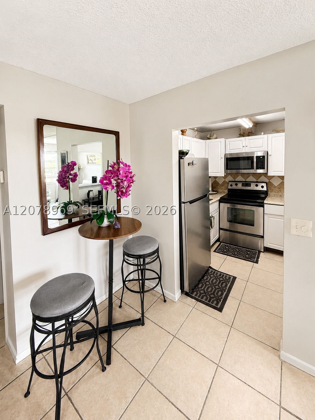 425 Southampton B 425 Property Photo 17