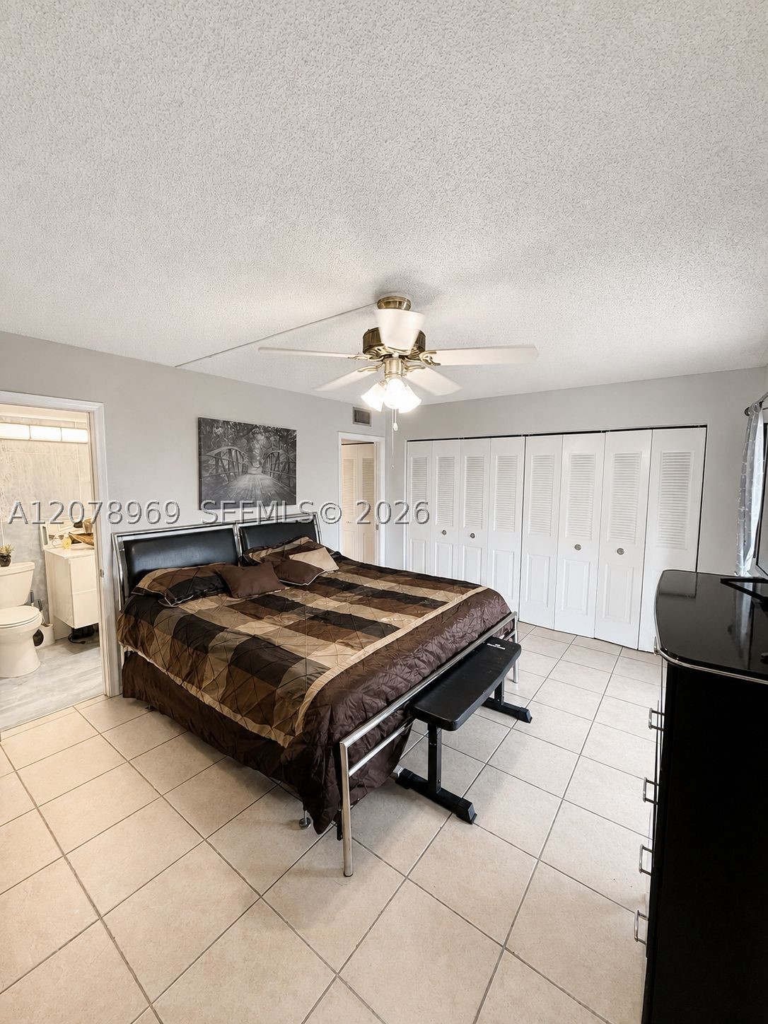 425 Southampton B 425 Property Photo 30