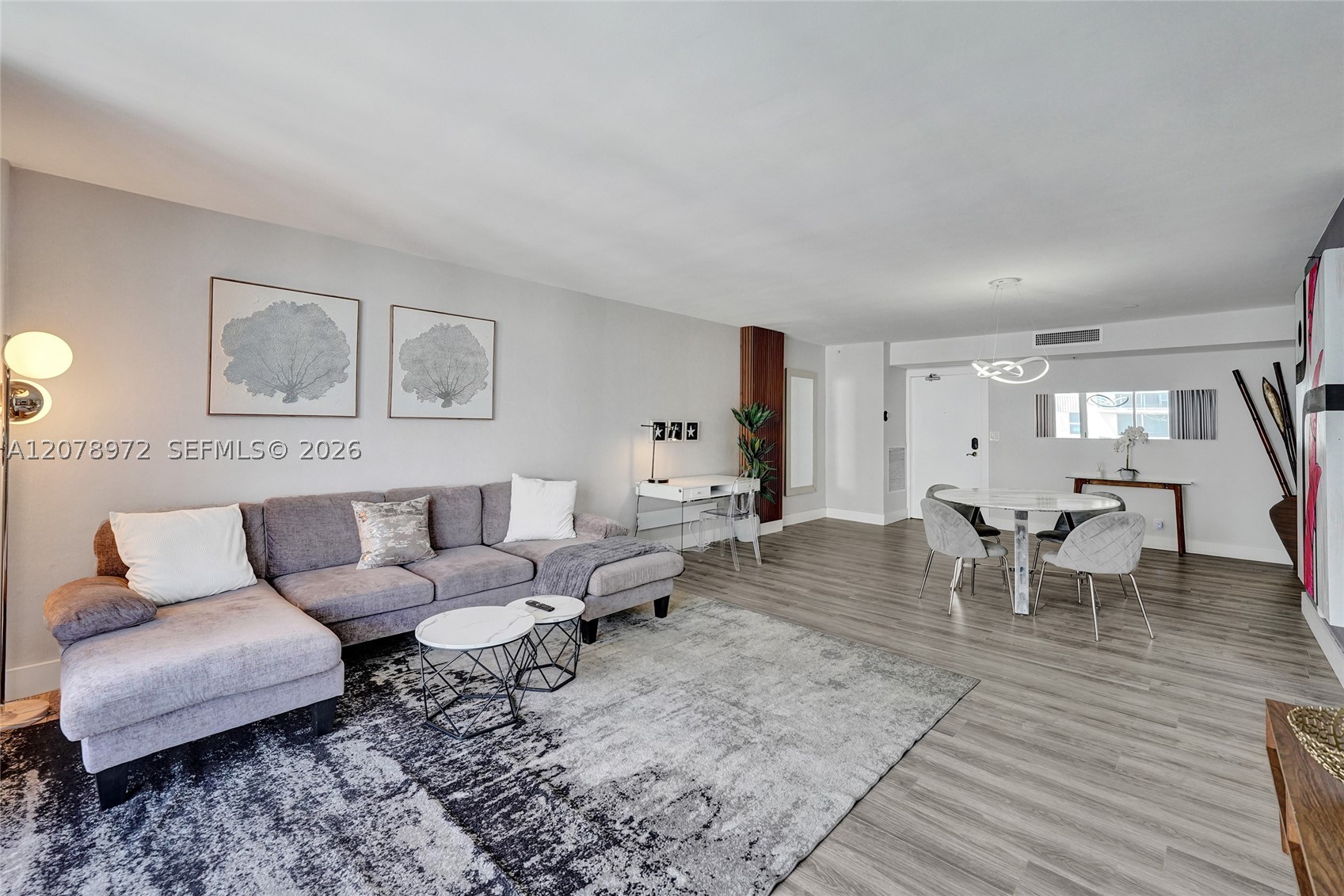 9195 Collins Ave 1109 Property Photo 14