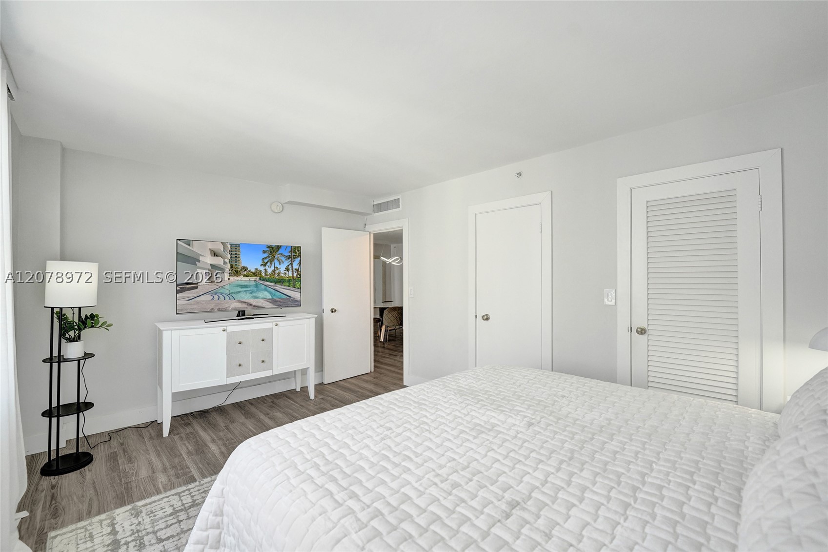 9195 Collins Ave 1109 Property Photo 42