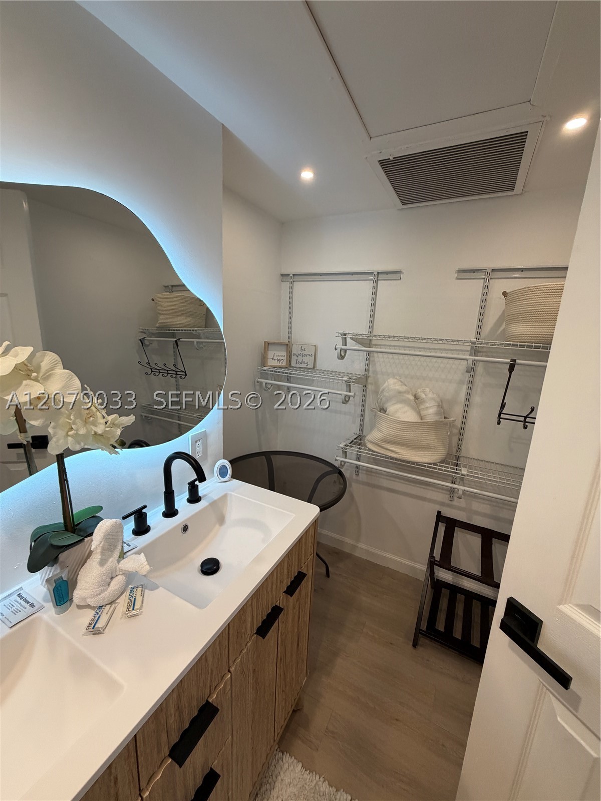 4001 S Ocean Dr 11j Property Photo 13