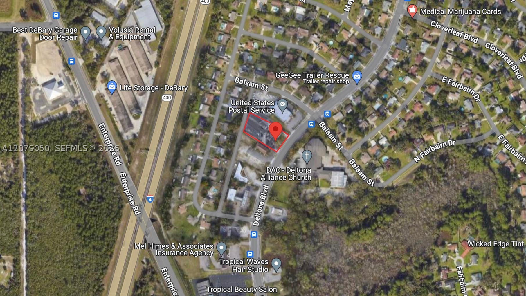 940 Deltona Blvd Property Photo 7