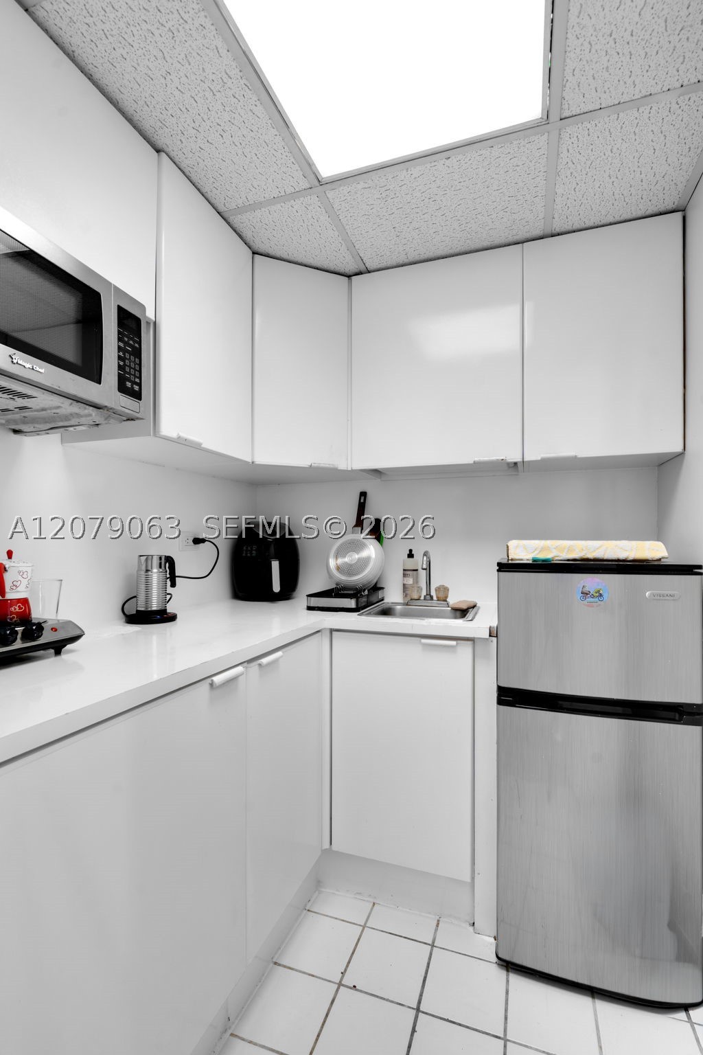 700 Biltmore Way 1017 Property Photo 4