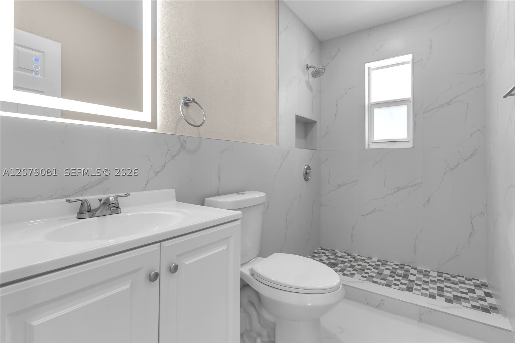 378 Sw 6th St Property Photo 16