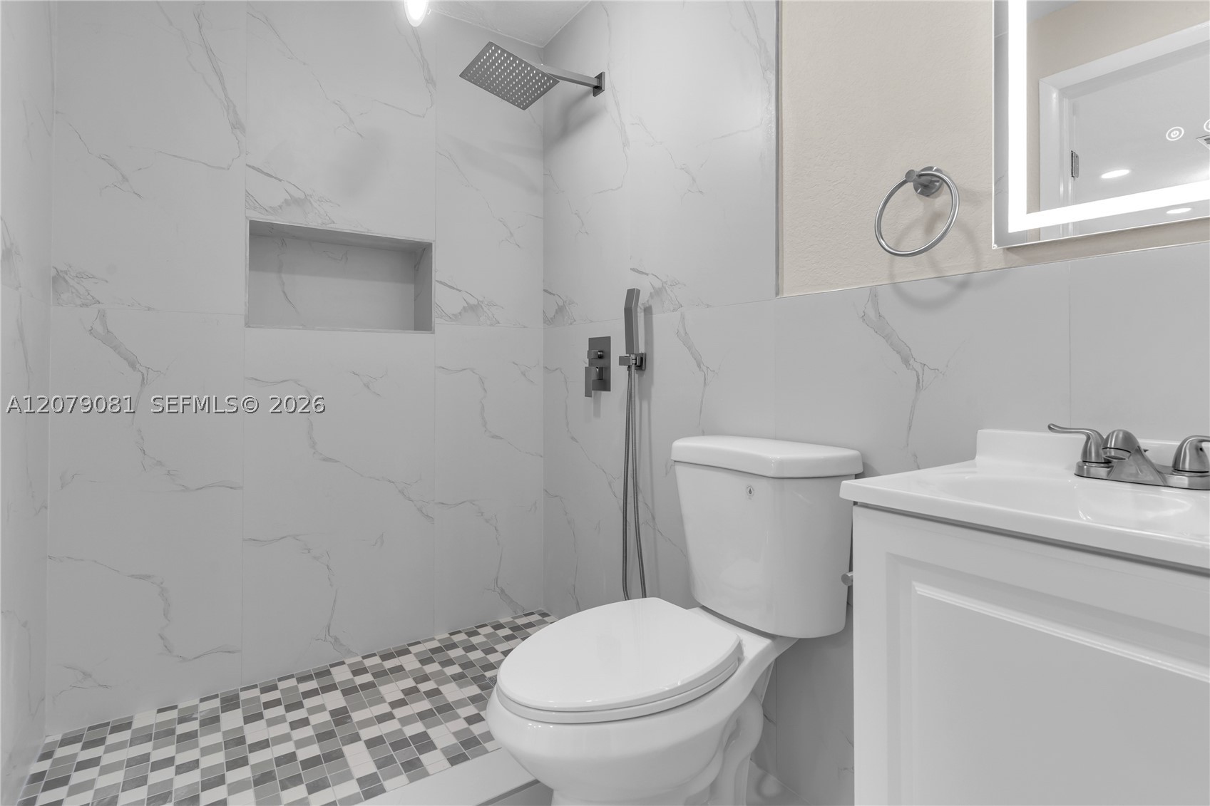 378 Sw 6th St Property Photo 20