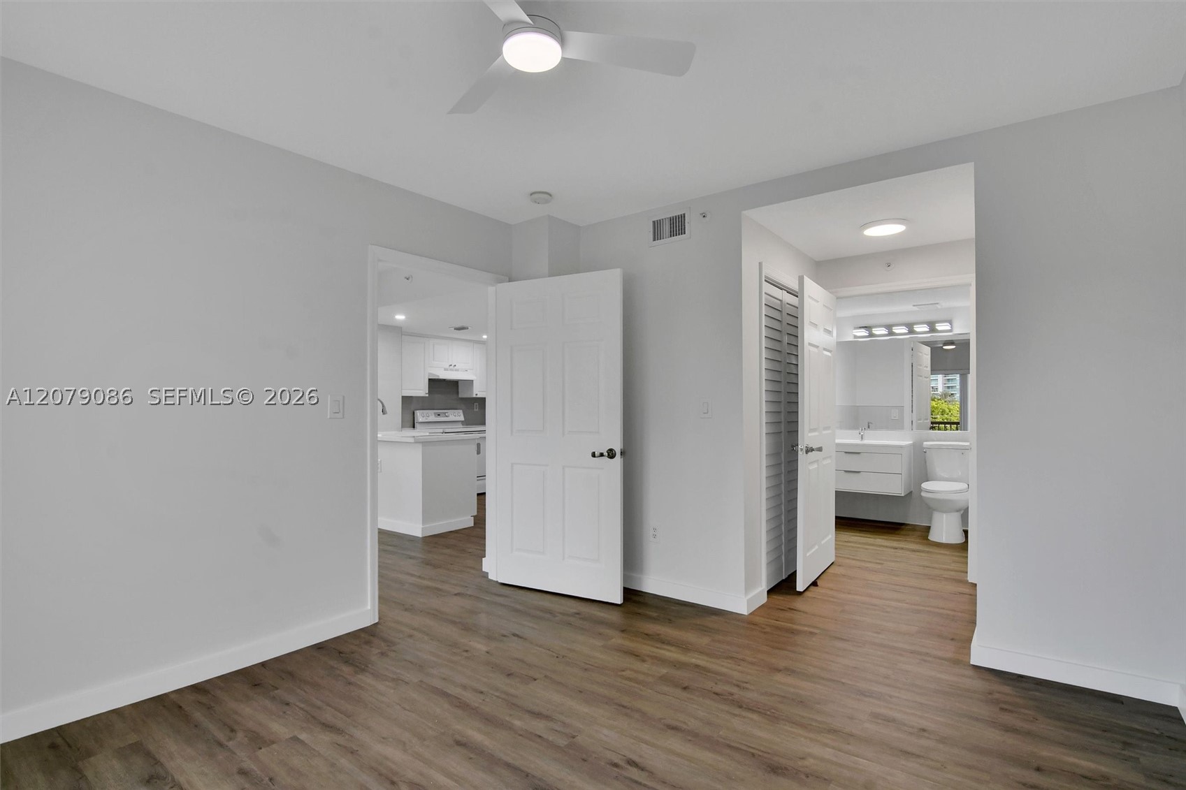 1918 Brickell Ave 505 Property Photo 6