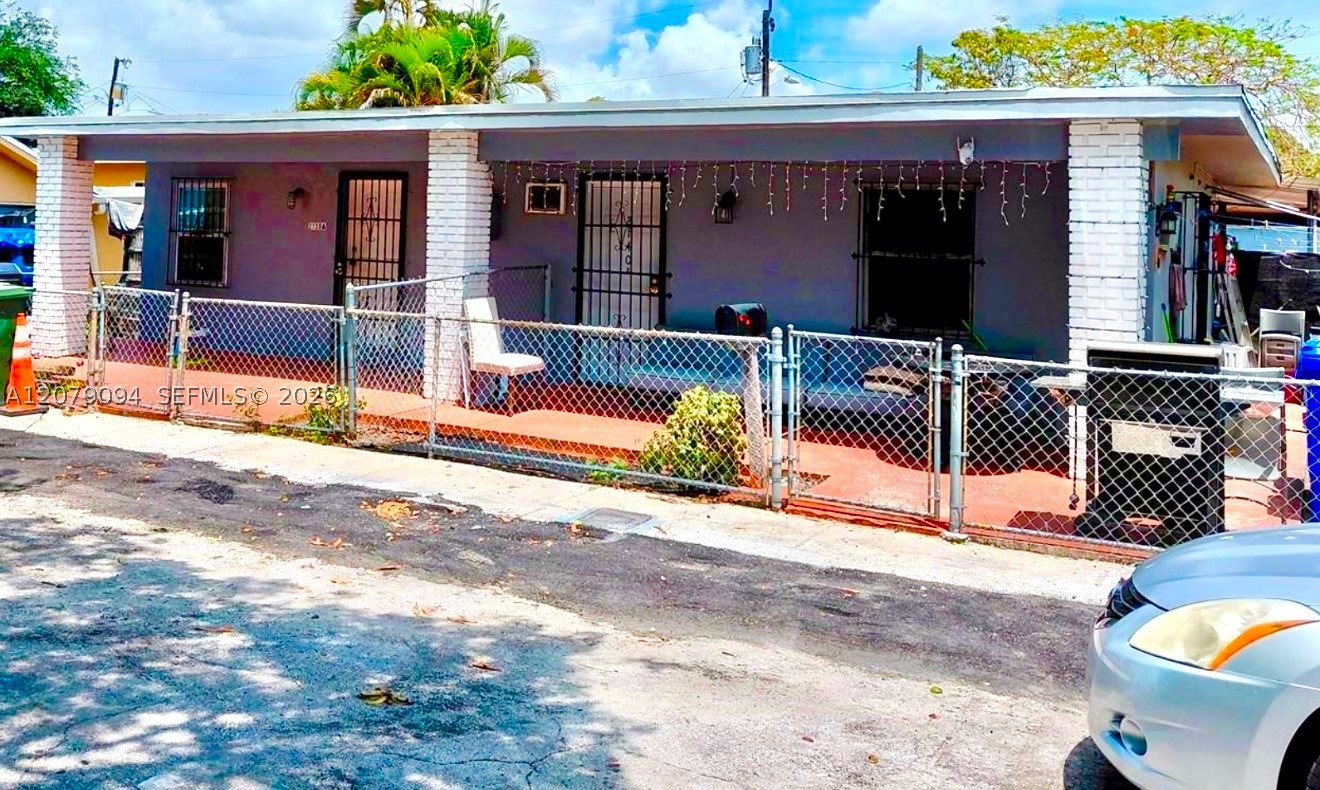 2140 NW 1st Ter A Property Photo 1