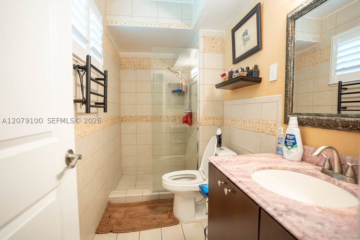 4301 Adams St Property Photo 22