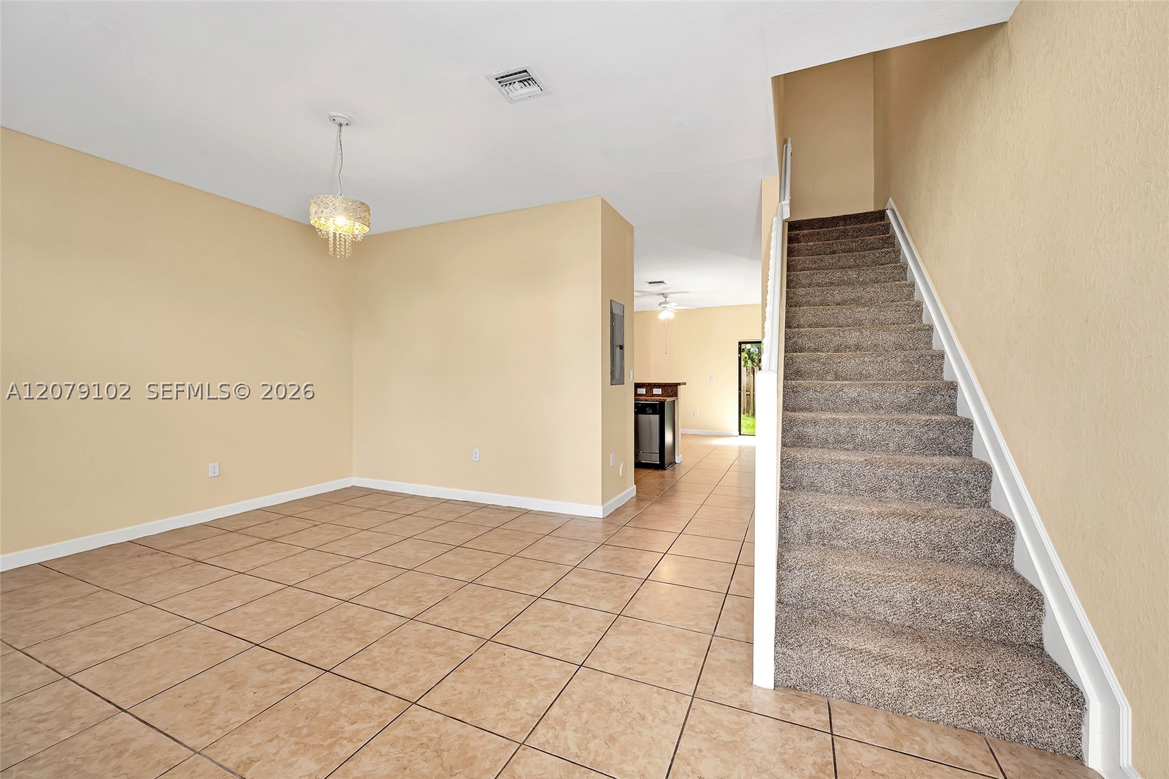 755 Se 32nd Ter 755 Property Photo 5