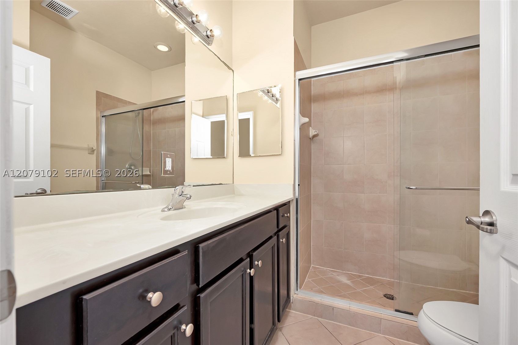 755 Se 32nd Ter 755 Property Photo 25