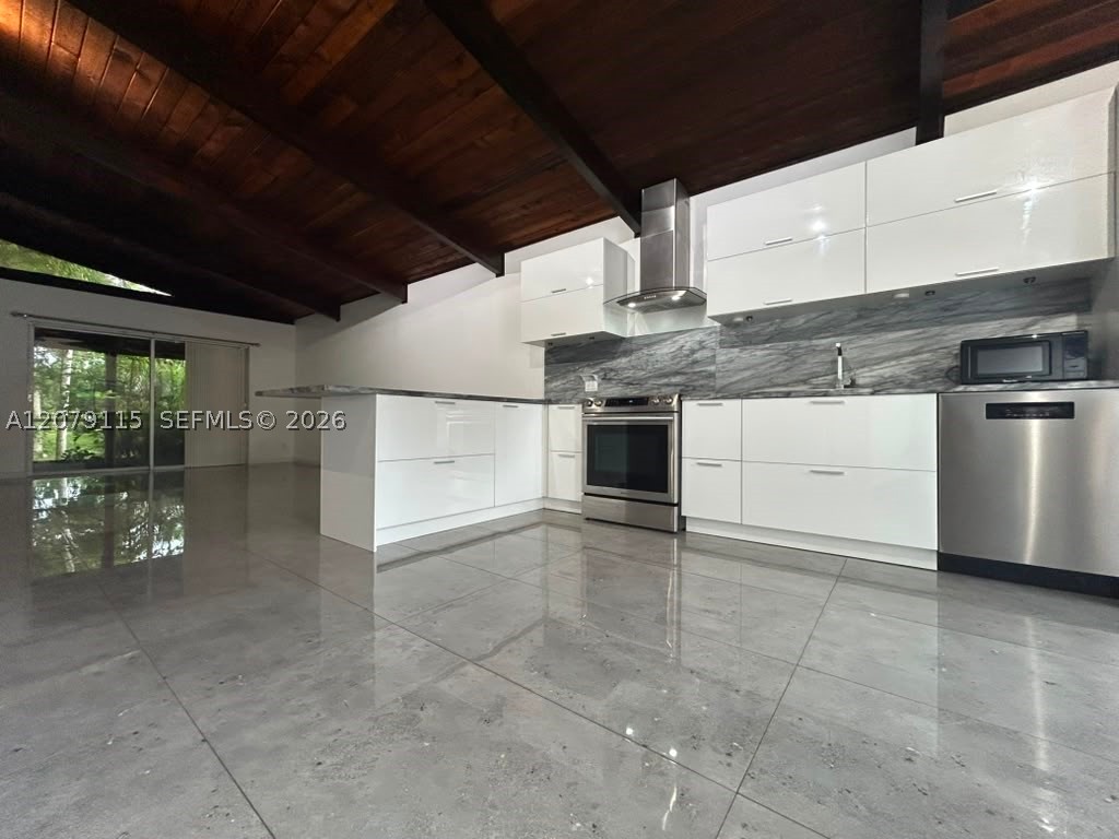 112 Fox Rd 2-50 Property Photo 6