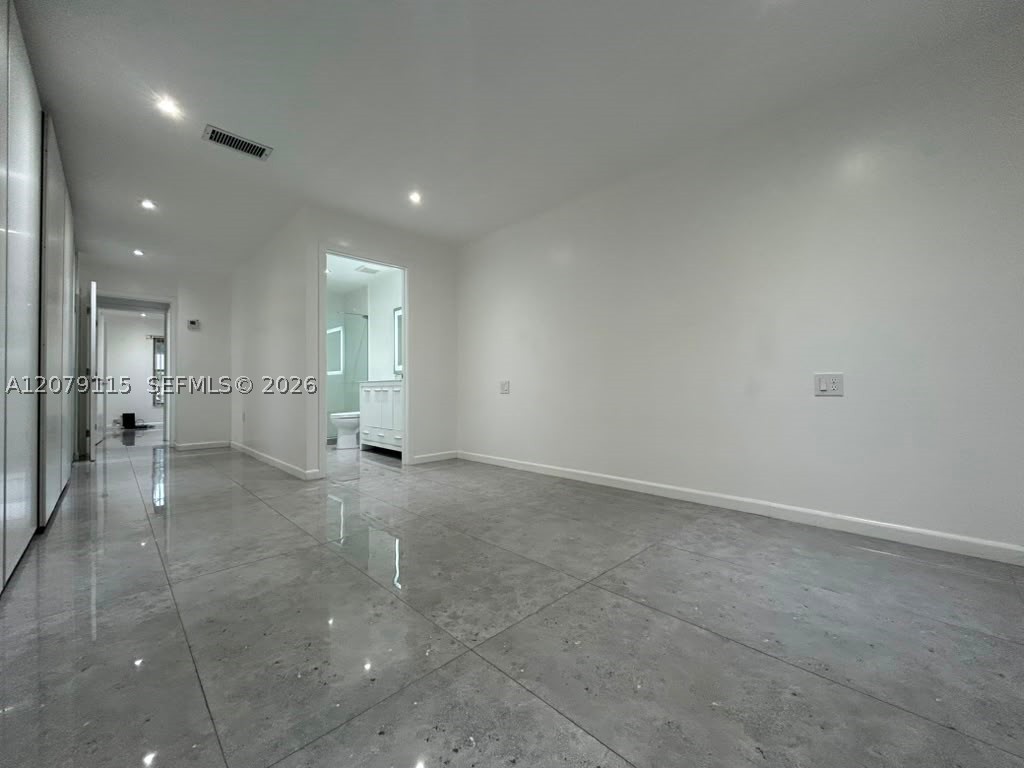 112 Fox Rd 2-50 Property Photo 11