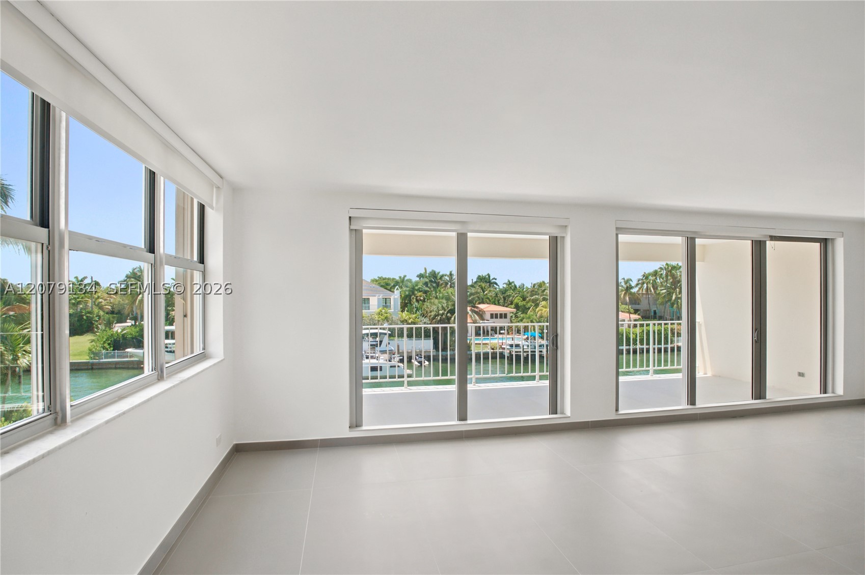 10180 W Bay Harbor Dr 3a Property Photo 15