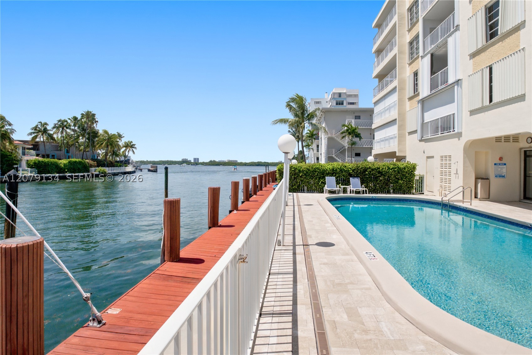 10180 W Bay Harbor Dr 3a Property Photo 22