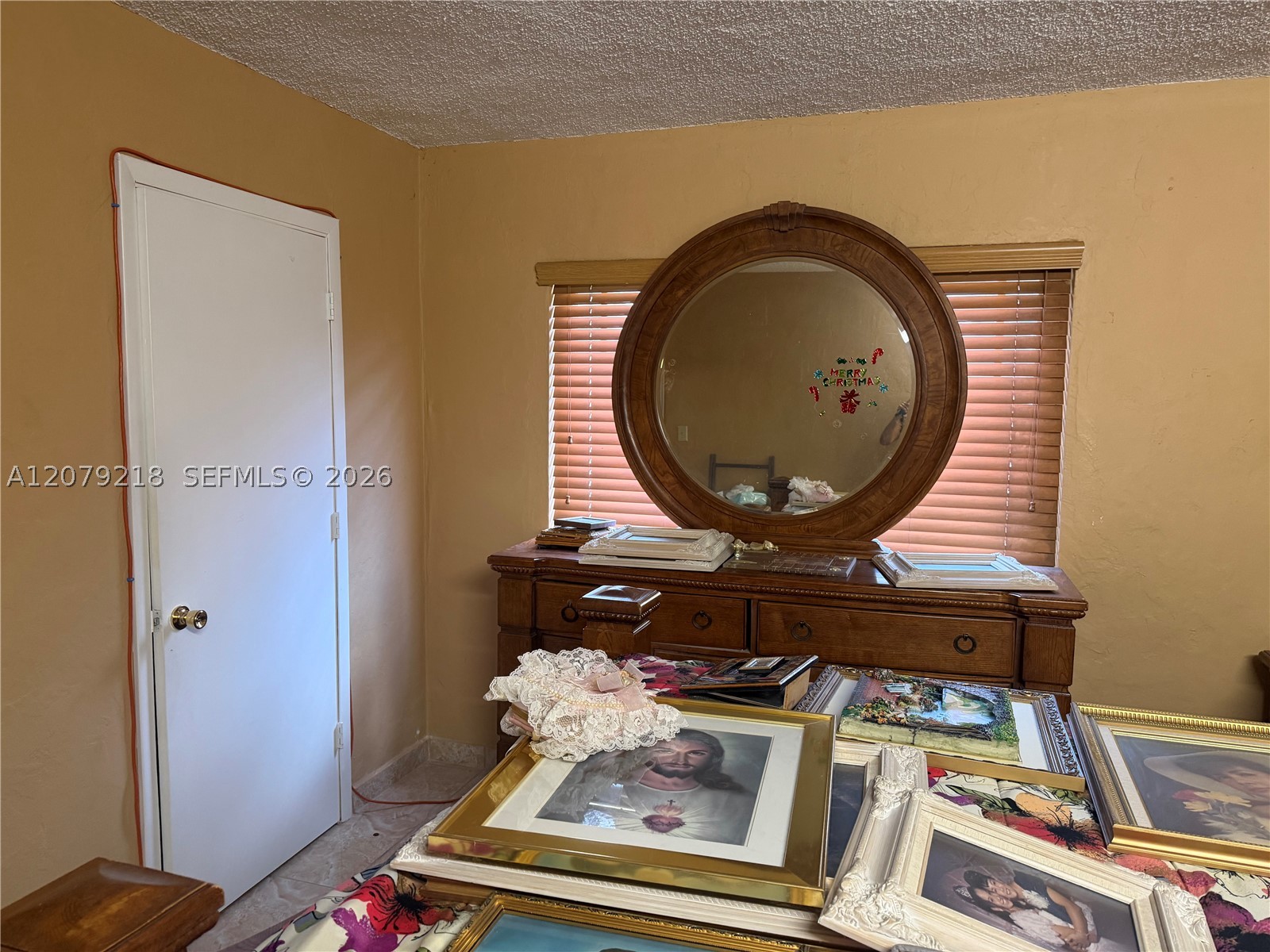 962 E 19th St Property Photo 19